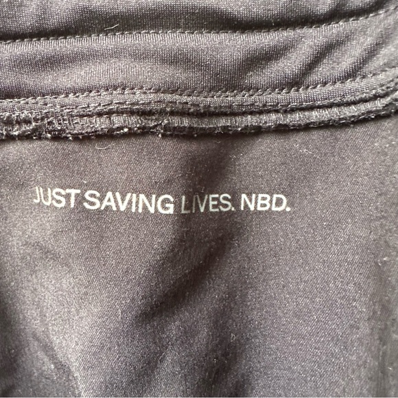 FIGS Zamora Jogger Scrub Pants Black M 6 Pockets Yoga Waistband Slim Fit - Picture 11 of 13